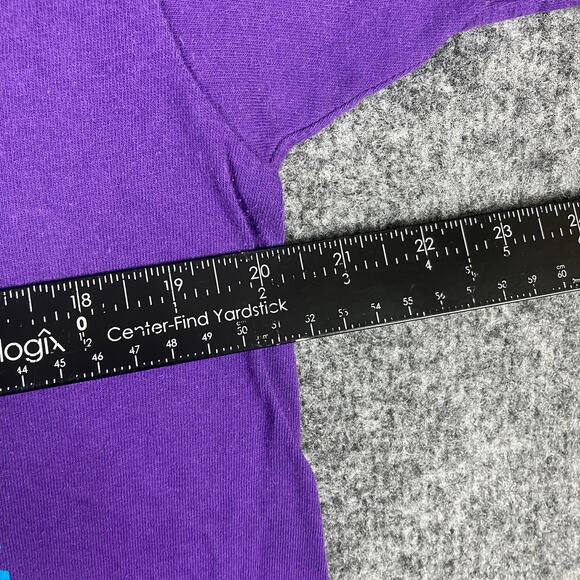 Detroit T-Shirt Mens Size XL Purple City Adventure Graphic Tourist Retro Tee - Picture 8 of 10